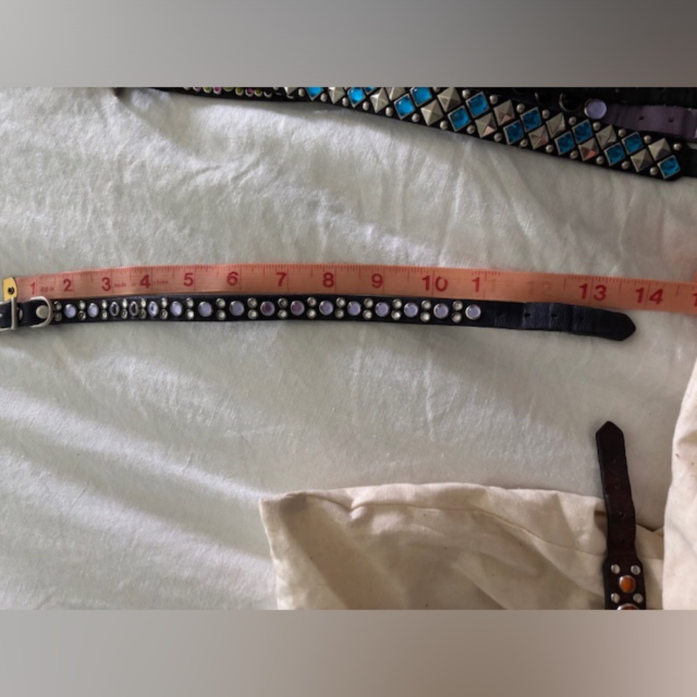 Rn design handmade brown leather dog collar w/ lavender and clear crystals, EUC